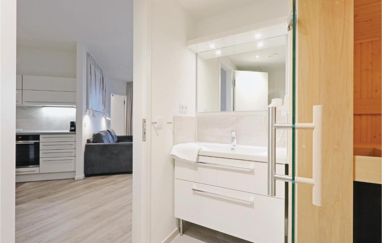 Nice Apartment In Luebeck Travemuende With Sauna מראה חיצוני תמונה